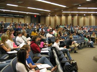 Students attending a communication class at University of Delaware